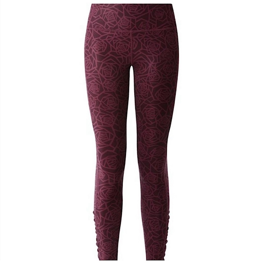 ‼️ SALE TODAY ONLY $20‼️ ✦ Lululemon ✦  Luxtreme Leggings Floral Rose ✦ Size 4 ✦